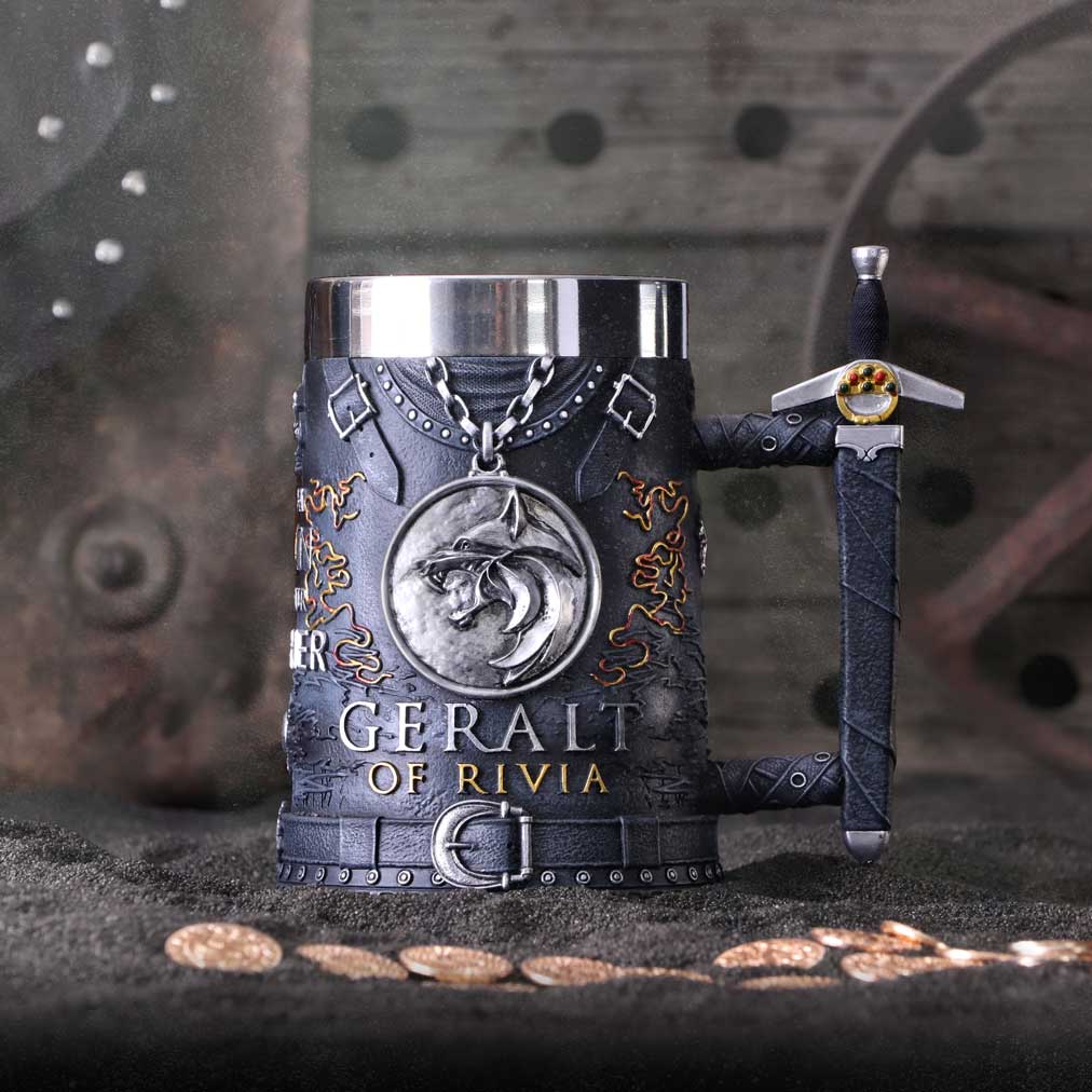 THE WITCHER - OFFICIALLY LICENSED COLLECTABLE - GERALT OF RIVIA TANKARD WITH STAINLESS STEEL LINER